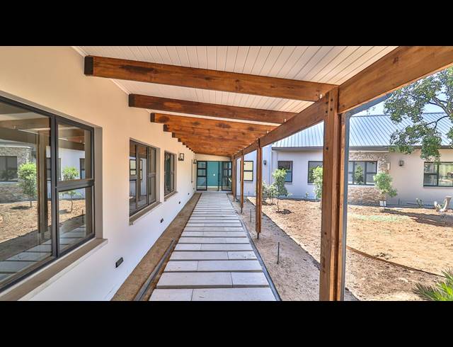 5 BEDROOM GATED ESTATE FOR SALE IN KYALAMI